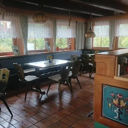 בית הארחה Gaestehaus Der Gamser Winzerstube