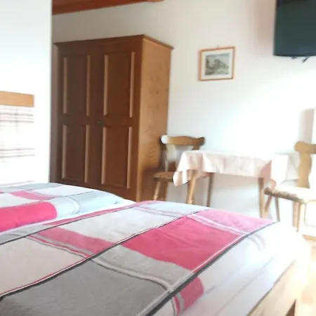 Gaestehaus Der Gamser Winzerstube 3*