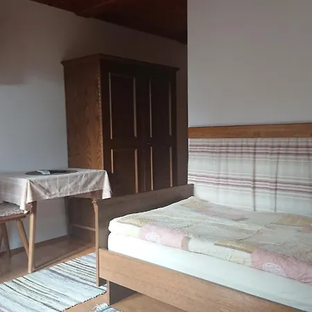 Gaestehaus Der Gamser Winzerstube Konukevi Bad Gams