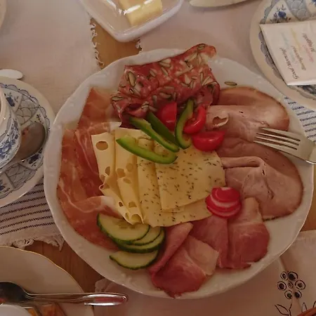 Penzion Gaestehaus Der Gamser Winzerstube