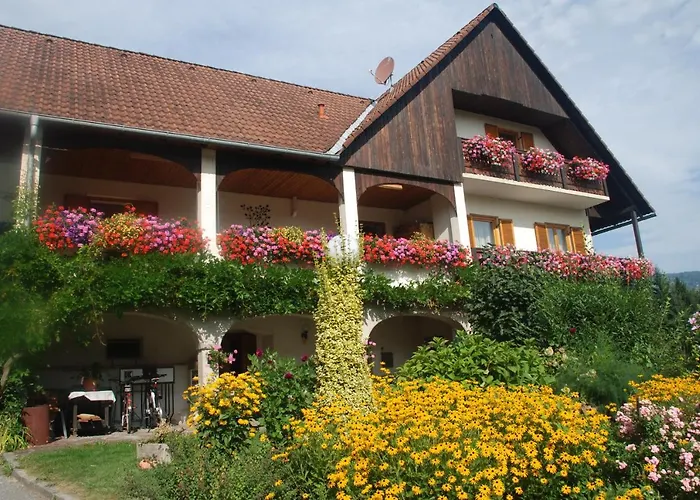 Gaestehaus Der Gamser Winzerstube Bad Gams