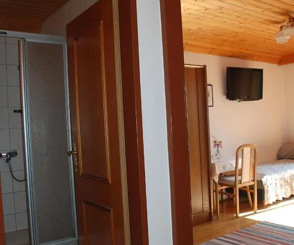 Gaestehaus Der Gamser Winzerstube 3* Bad Gams