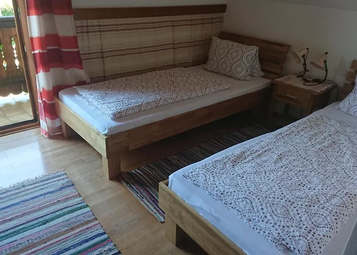 Gaestehaus Der Gamser Winzerstube 3*