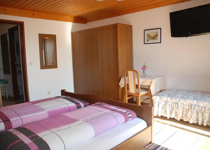 Penzion Gaestehaus Der Gamser Winzerstube