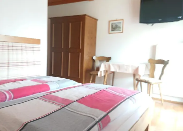 Gaestehaus Der Gamser Winzerstube 3*