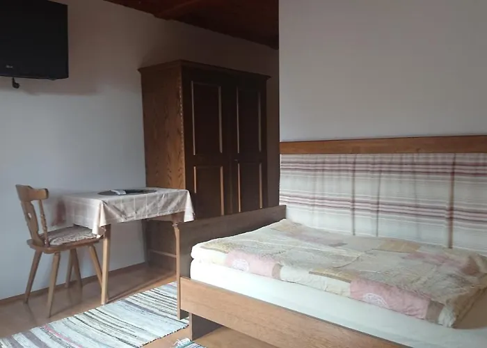 Gaestehaus Der Gamser Winzerstube Penzion Bad Gams